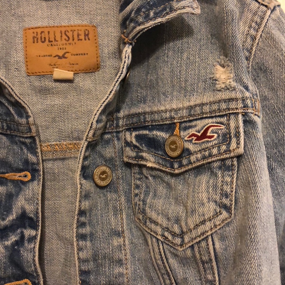 Jean jacket - Picture 2 of 3